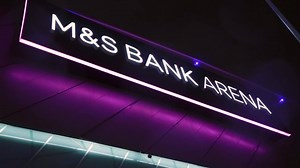 The M&S Bank Arena Liverpool is back. 🎵 On Friday we captured the action at the Classic Rock Show. If you are seeing Rumours of Fleetwood Mac Tribute Show tonight, doors open at 6.30pm. 🎶 | The Guide Liverpool