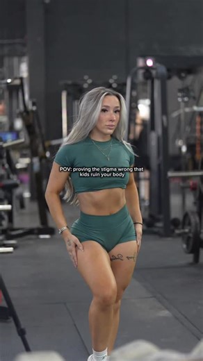 Nicolette Gregory on Instagram: "Mom bod 🤰 i weigh more now than when I was 9 months pregnant #gymgirl #fitgirl #girlswholift #fitnessmotivation #gym"