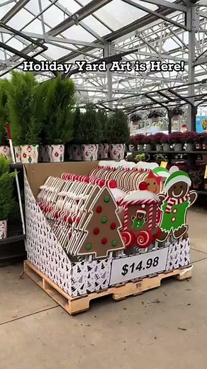 5K views · 22 reactions | Spice up your yard with some super cute, super easy gingerbread yard art!! Happy decorating! ☃️❄️ #christmas #holiday #holidaydecor #gingerbread #yardart #chistmascountdown #christmas #christmastime | Pet Lovers Paradise | Facebook