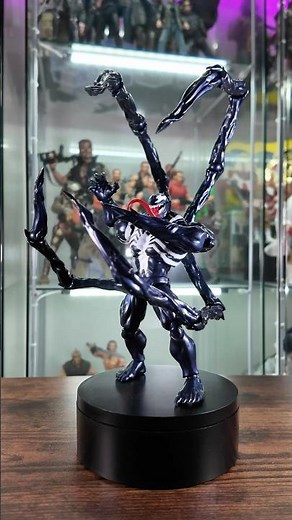 Blokees Venom is INSANE 🕷️🔥 (Marvel Rivals Model Kit)