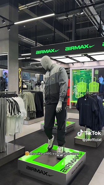 New Nike AM95 Tracksuits Spotted at JD Sports