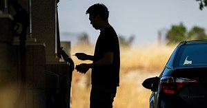 NBC News poll shows GOP with largest-ever lead on the economy