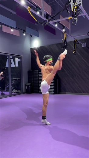 Ballerino (@.ballerino)’s videos with som original - 𝚜𝚕𝚘𝚠𝚡🕸️