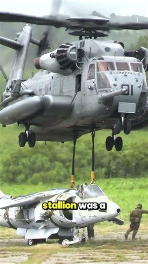 How the CH-53K King Stallion Lifts Heavy Artillery?