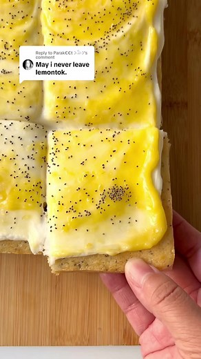 Replying to @Parak€€t ☽𓅇☽ Lemon Poppyseed Cake. Better than the muffins? 1000% yes. Slathered with cream cheese frosting and lemon curd, it. Is. HEAVEN. 😌 Use store-bought lemon curd if you like, leave out the poppyseeds if you’re not a fan - recipe for it all by the amazing @Jenna | Butternut Bakery: https://butternutbakeryblog.com/lemon-poppy-seed-cake/ #lemonpoppyseedcake #lemoncake #lemonpoppyseed #poppyseed #lemontok #lemontiktok #lemondesserts #lemondessert #lemons