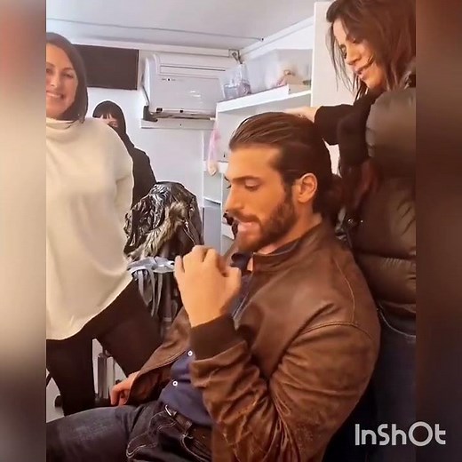 Can Yaman “Viola come il mare”IG Monica Celeste