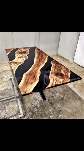 Backyard Resin on Instagram: "We love seeing how our customers style their pieces 👌 Calling this the Zebra Table 🦓 Link In Bio For A Table Quote 👆 #epoxy #homedecor #diningroom #interiordesign #smallbusinessowner #desksetup #smallbusiness #shoplocal #walnut #woodworking #wood #epoxytable #furnituredesign #satisfying #customfurniture #dreamhome #woodtable #homesweethome #ad100 #minimalist"
