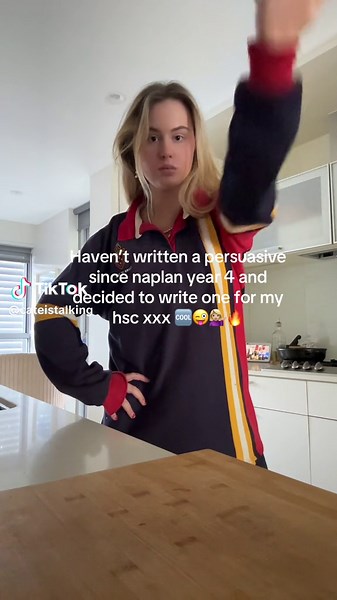 Mastering Persuasive Writing for HSC Success