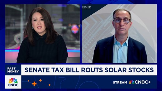A brutal day for solar stocks after the Senate Finance Committee moved to phase out renewable energy tax credits in the latest version of the Budget Bill. @Oppenheimer's Colin Rusch on the sector's move lower, who benefits and more. $FSLR $ENPH | CNBC Fast Money