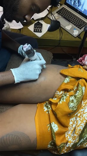 G.A.T.H.U on Instagram: "Day 3 of this leg sleeve tattoo With these back to back sessions, it’s common to see some parts look a bit dull as the skin is starting to dry up and the healing process has begun, so the best course of action is to work on one area till completion then move on so that you don’t unintentionally interrupt the process If you’re looking to book a back to back large scale tattoo 📥 0700787492 to enter the new year in style"