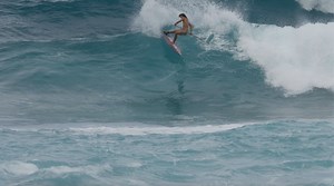 4.3K views · 146 reactions | Bernd Roediger SUP Surfing a couple of waves at a pumping Sunset Beach recently ‍♂️‍♂️ #surfing #hawaii #sunsetbeach #paddlesurf #supsurf #sup #standuppaddling #standuppaddle #paddleboard #surf #surfer | APP World Tour | Facebook