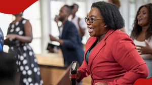 Video: Woman's ballerina dance moves at church event captivate netizens