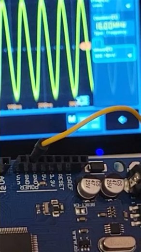 Rigol DHO804 shows the Mega 2650 Oscillator wave measured at 16MHz. #arduino #rigol #embeddedworld