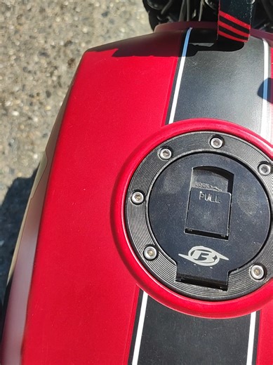 Encuentra el Error Común en Motos