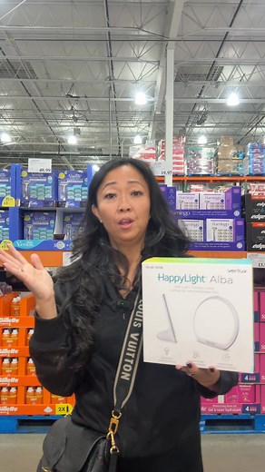 @Verilux Happylight Alba LED Light Therapy Lamp @costco_canada Calgary Heritage. Features: • UV-FREE, LED, FULL SPECTRUM LIGHT - Our newest light therapy lamp that delivers up to 10,000 lux for effective, safe, and natural light therapy • PERSONALIZED SETTINGS - Customize your experience with 4 brightness levels, 3 HappyHue color temperature options, and a convenient countdown timer that is programmable up to 1 hour, in 10 minute increments • IMPROVE SLEEP, MOOD, FOCUS, ENERGY - Bright light the