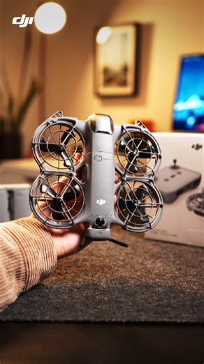 📦 Official Neo 2 debut—see every detail up close! It’s DJI’s most compact drone with omnidirectional obstacle sensing, gesture control, and ActiveTrack magic. Always ready to follow your adventure—where would you take it first? 😎 🎥: darylswalker #DJINeo2 #DroneUnboxing #CompactDrone #ActiveTrack #TechFirstLook | DJI