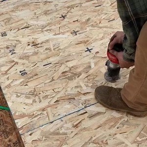 Milwaukee M18 FUEL router blasting through some sheathing with a 6.0Ah battery and a Yonico spiral bit. @skylineprojectsllc has been putting the Milwaukee router to work. It's great to be cordless. @milwaukeetool | TOOLS by Design | Facebook