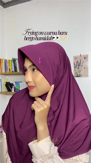 Absen yang udah punya warna burgundy👀✨ #PromoSeruWeekend #FYP #BergoHamidah #HamidahScraf