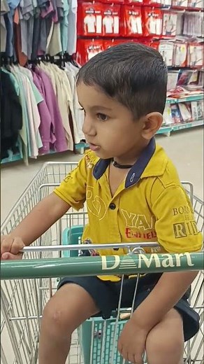 रिवांश गेला बाबांसोबत शॉपिंगला🤗🤩#funny #marathi #entertainment #enjoy #shorts #comedy #youtubeshorts