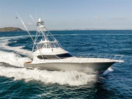 Used 2018 Hatteras GT70, 92106 San Diego - Boat Trader