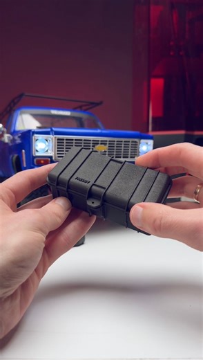 Custom battery box for Chevy k10 Scottsdale by RC4WD printed with Elegoo Saturn 2 Resin 3d printer. When you have a 3D printer and at least some 3D modeling skills, it will create endless possibilities. #rc4wd #elegoo #rccar #remotecontrolcar #radiocontrolled | Freddy Toys