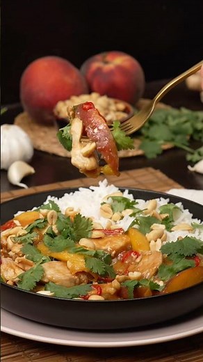 Thai-Pfirsich-Hühnchen 🍑😋 #EinfachTasty #ThaiPfirsichHühnchen #AsiaRezepte #FeierabendKüche