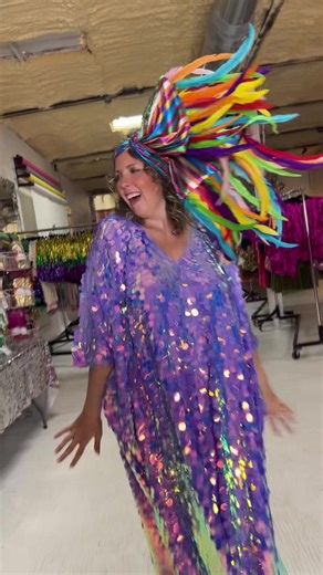 Not sure how to wear fringe? We’ve got you. From everyday outfits to full-on main character moments, fringe is meant to move, shimmer, and make getting dressed fun again. Wear it layered, styled up, or totally effortless—there are no rules here. Consider this your permission slip to sparkle a little more ✨ #fringestyle #wearablefun #sparklefashion #neworleansstyle #fringeco