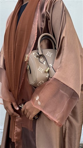 BHHLINE | EST 2024 on Instagram: "DM to shop #explore #abayafashion @abaya"