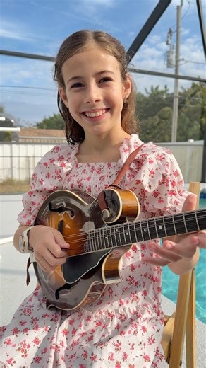 Young Mandolin Spotlight: Alaniya Plays “Salt Creek” #music