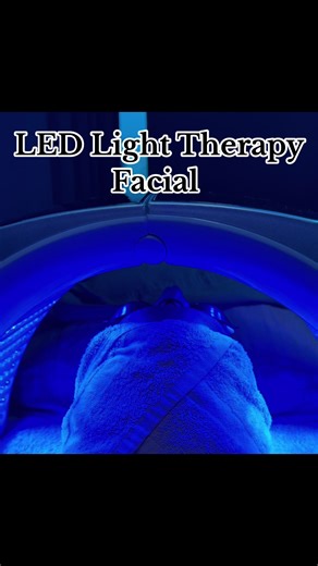 Benefits of LED light therapy facial: 💡 Increases collagen production 💡Improves skin texture & tone by enhancing and promoting cell turnover rate 💡Kills bacteria that causes acne 💡Reduces redness and healing time 💡Reduse the appearance of wrinkles and age spots 💡 Reduces oil production which prevents clogged hair follocles 💡Improves sun damaged skin 💡Reduces darkspots and hyperpigmentation by decreasing the production of melanocytes #ledlighttherapy #facialtreatment #clt #fyp #koreanskin