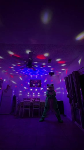 #dance #frog #vibes #fyp #2010sthrowback | dance