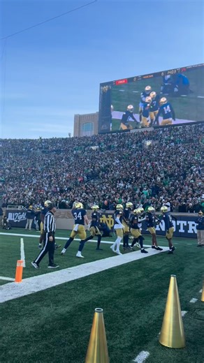 Scoreboard has been busy in the first half for @ndfootball 🔥 #GoIrish☘️ | Notre Dame Fighting Irish Athletics