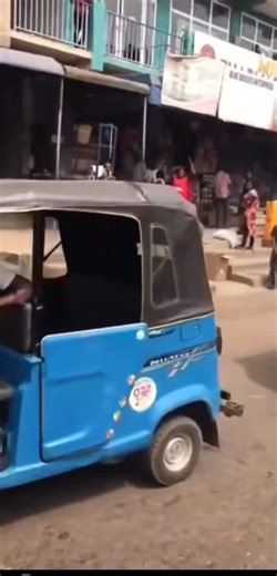 In Kumasi, a trotro driver vented his frustration at KMA task force members who had towed his vehicle, expressing his anger by breaking eggs on the roadside. Benjamin Mintah Afari A Certain Armani #fypシ゚viralシfypシ゚ #funnyreels | Reynolds Appiah