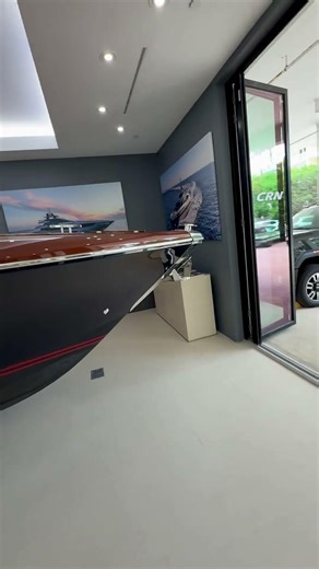 Italian elegance exudes from this 2020 33' Riva on display in Palm Beach Florida with Kusler Yachts.