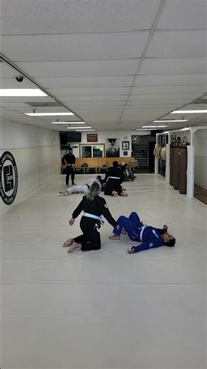 sneak peek in a BJJ class!
