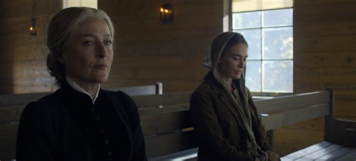 Gillian Anderson and Lena Headey talk their ‘down and dirty’ partnership on ‘The Abandons’