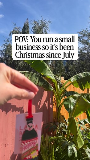 Another batch of wooden dog decorations all packed up and on their way to a lovely independent shop 🐾🎄Honestly, it’s been Christmas in the studio since July (!) but I am surrounded by tiny dogs in festive jumpers and coats every day so I can’t complain 😂 I think October was probably the busiest month ever of wholesale orders, but we’ve somehow made it through and it makes me so happy seeing my designs heading out to shops around the country ❤️ I honestly don’t know how it’s November already!!