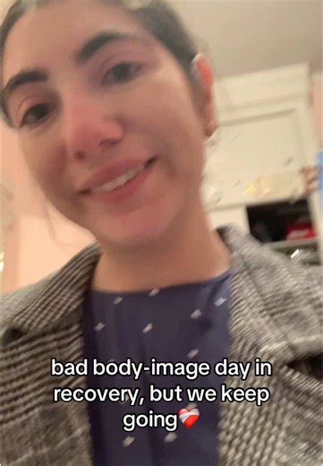 today was hard and nothing was fitting right, but i’m glad i didn’t let that stop me from going out❤️‍🩹 #relatable #edrec0very #recoveryispossible