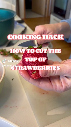 How to Cut Strawberries: Easy Cooking Hack
