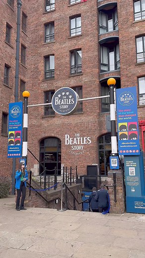 75K views · 3.6K reactions | Un recorrido por el museo de la historia de The Beatles #beatles #beatlestour #thebeatles #museum #history #story #music #musichistory #paulmccartney #johnlennon #ringostarr #georgeharrison #greatestbandever | Pepperland Beatles Band | Facebook