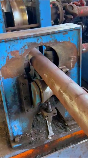 Cold-drawn steel,the perfect combination of craftsmanship and quality!#stainlesssteel #stainlesssteelpipe #seamless #colddrawnflatsteel #Colddrawnsquaresteel #steelfactory #factory #Specialshapedsteel #fyp #machine #machineryparts #dnstiktok1 #dmoversea