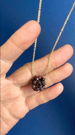 How to make a beaded ball with gemstone beads ? NEW tutorial vidéo ‪@Perlescornertutoriel‬ #beads