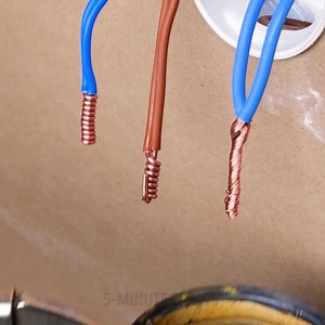 Wire and cable connection hacks for beginners | 5-Minute Crafts Men