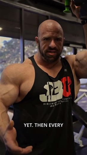 Advanced Pec Deck: Variable Resistance for Gains!