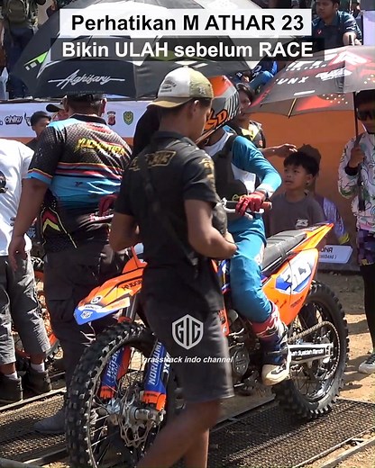 756K views · 7.9K reactions | Perhatikan M ATHAR 23 Bikin ulah sebelum RACE bagian 7 #mathar23 #grasstrack #motocross #grasstrackindochannelfb #motorkros #motorbikes #motorcycles #freestyle #motorsports | Grasstrack indo channel fb | Facebook