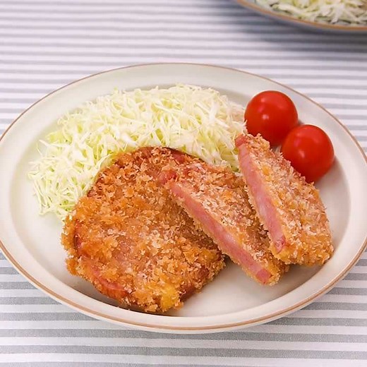 ボリューム満点！ 厚切りハムカツのレシピ動画・作り方 | デリッシュキッチン
