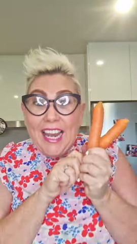 🥕Very Easy Carrot Cake using 1 and 2!🥕 Calling all sweet tooths and baking enthusiasts! I've got a treat for you today. Dive into this delightfully simple and scrumptious carrot cake recipe. 🎂 **Ingredients**: - 2 cups of lovely grated carrot 🥕 - 2 cups of flour - 2 tsp of baking powder - 2 tsp of heartwarming cinnamon 🍂 - 2 eggs (because everything's better in pairs, right?) 🥚🥚 - 1 cup of sweet brown sugar - 1 tin of apples 400g (for that irresistible apple-y twist) 🍎 - 1 cup of crunchy