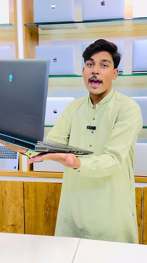 Alienware m18 R1 Gaming Laptop Specifications