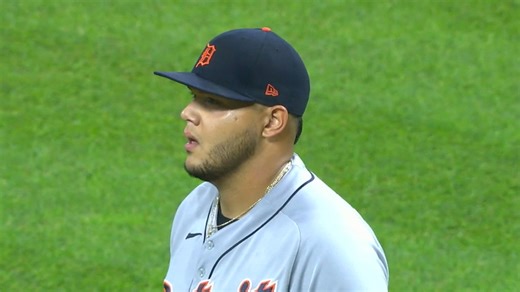 Joe Jiménez secures win