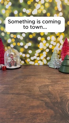 Coming early next week!!!! Holiday Cookie Capsules! We know it’s a tight turnaround- but we have a late contender for your holiday cookie packaging! Food safe, available in packs of 25. To make sure you don’t miss the launch, visit the cookie backer section of our website and sign-up to be notified when these festive beauties arrive! They’re going to go fast! 🎅🏼 | The Cookie Countess